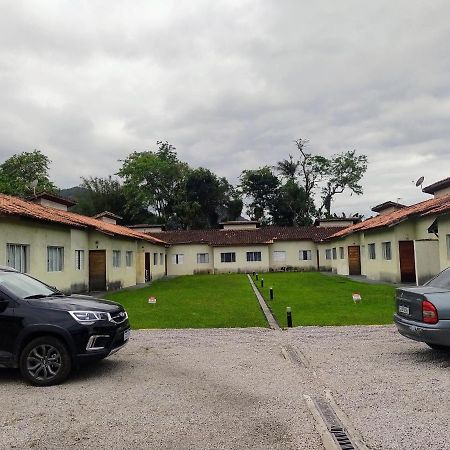 Residencia Orla Do Massaguacu Villa Caraguatatuba Exterior foto